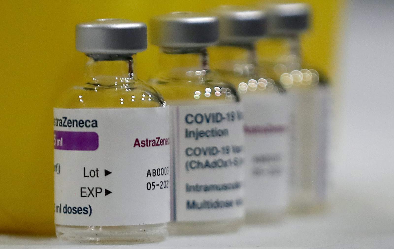 Estados Unidos enviará vacunas AstraZeneca a México y Canadá