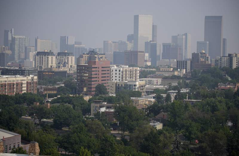 Smoky skies force Denver Broncos to move practice indoors