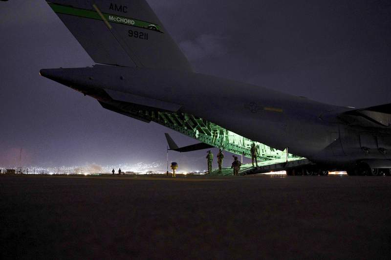 Rescue groups: US tally misses hundreds left in Afghanistan