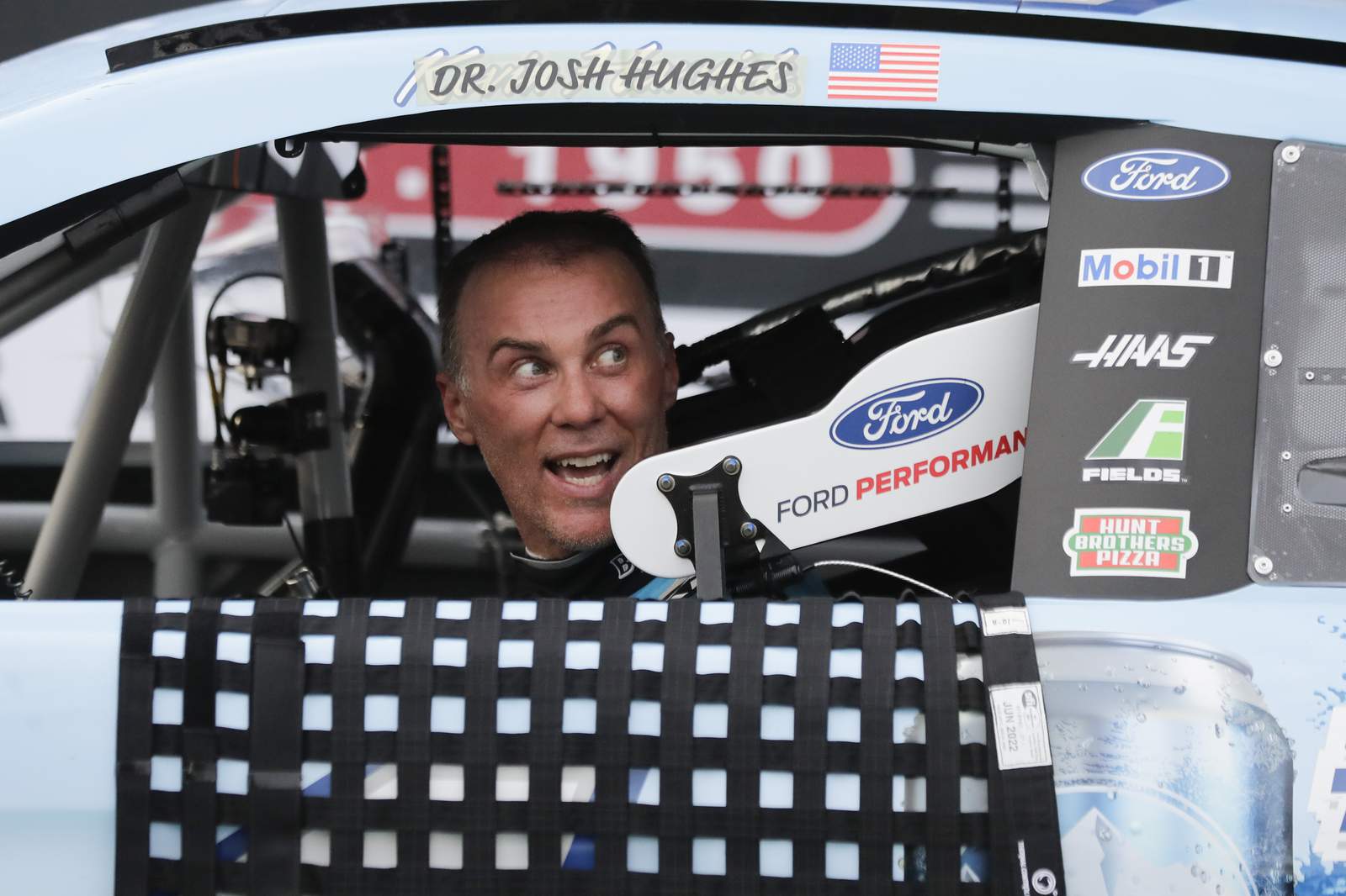 Kevin Harvick looks to sweep NASCAR's return at Darlington