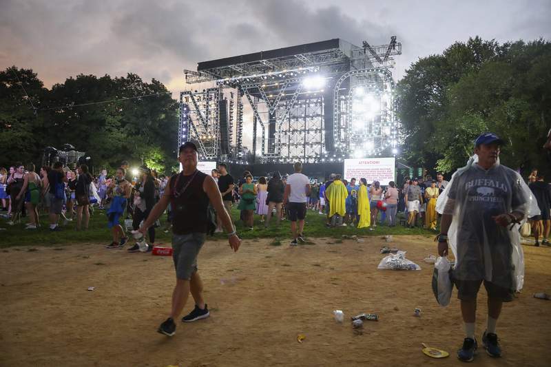 Henri thwarts Central Park concert hailing NYC virus rebound