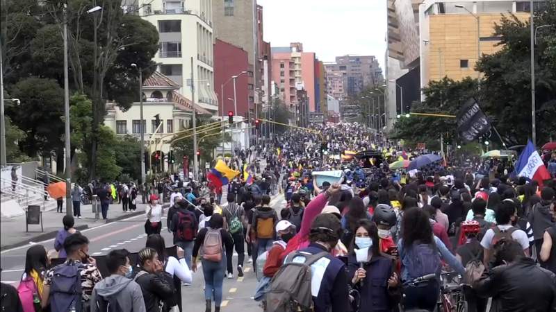 Nationwide protests against tax reform turn deadly in Colombia