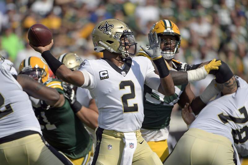 Winston, Saints, overcome displacement, pound Packers 38-3