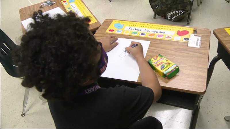 South Florida schools put on the clock to drop mask mandates