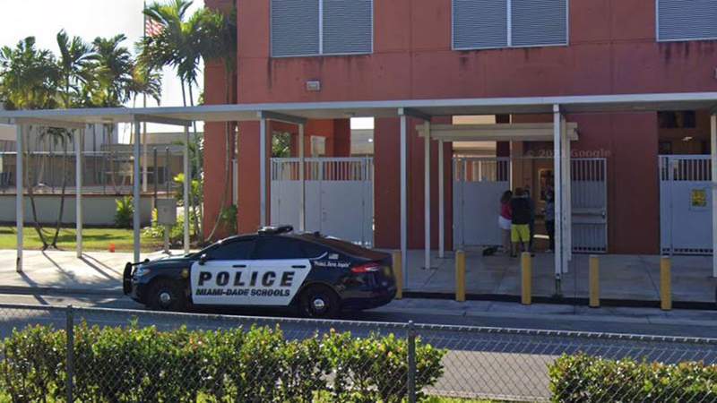 Armed Miami-Dade Middle school student arrested