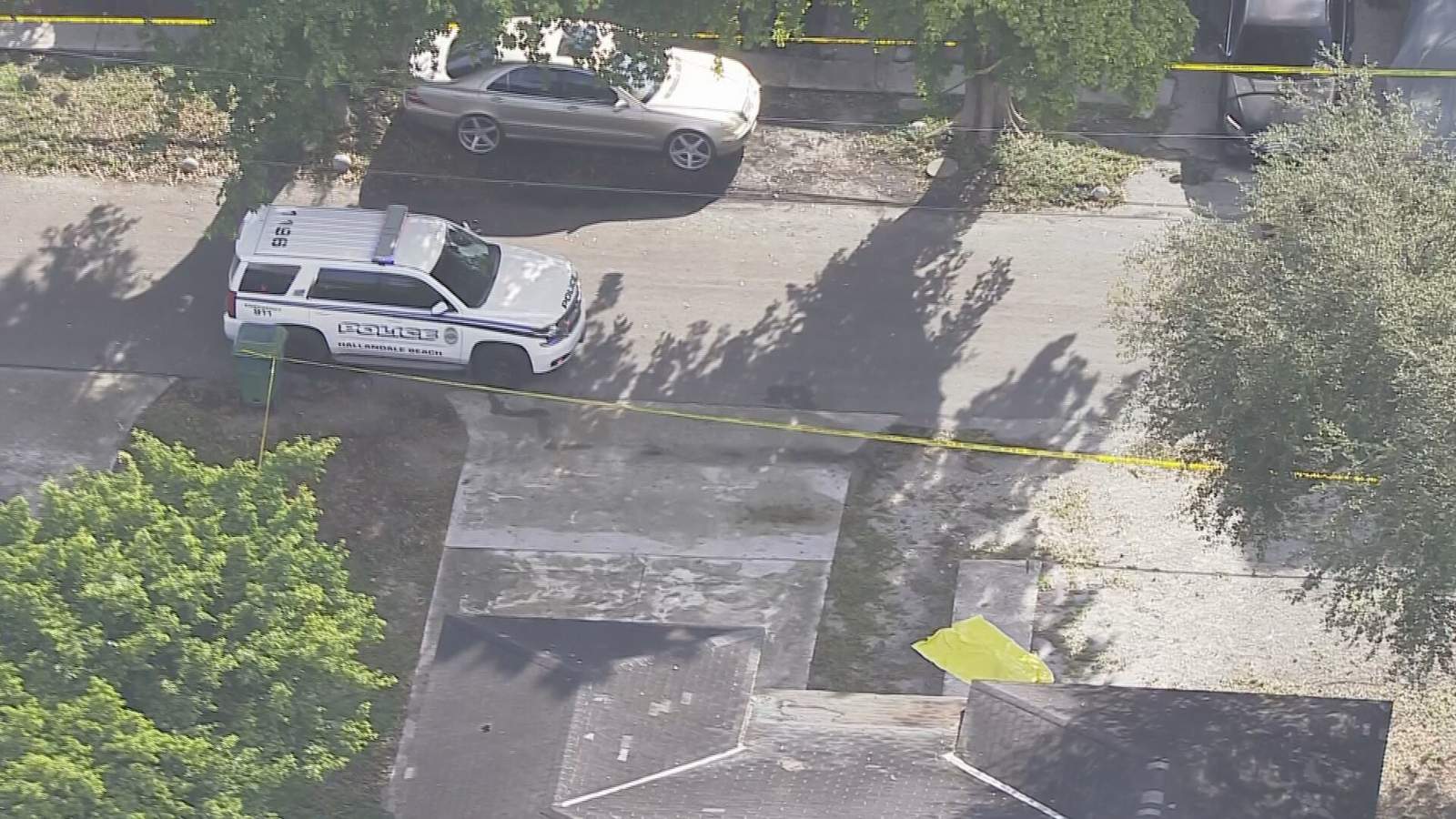 Sky 10 was over the scene of a body found in Hallandale Beach on Friday morning.