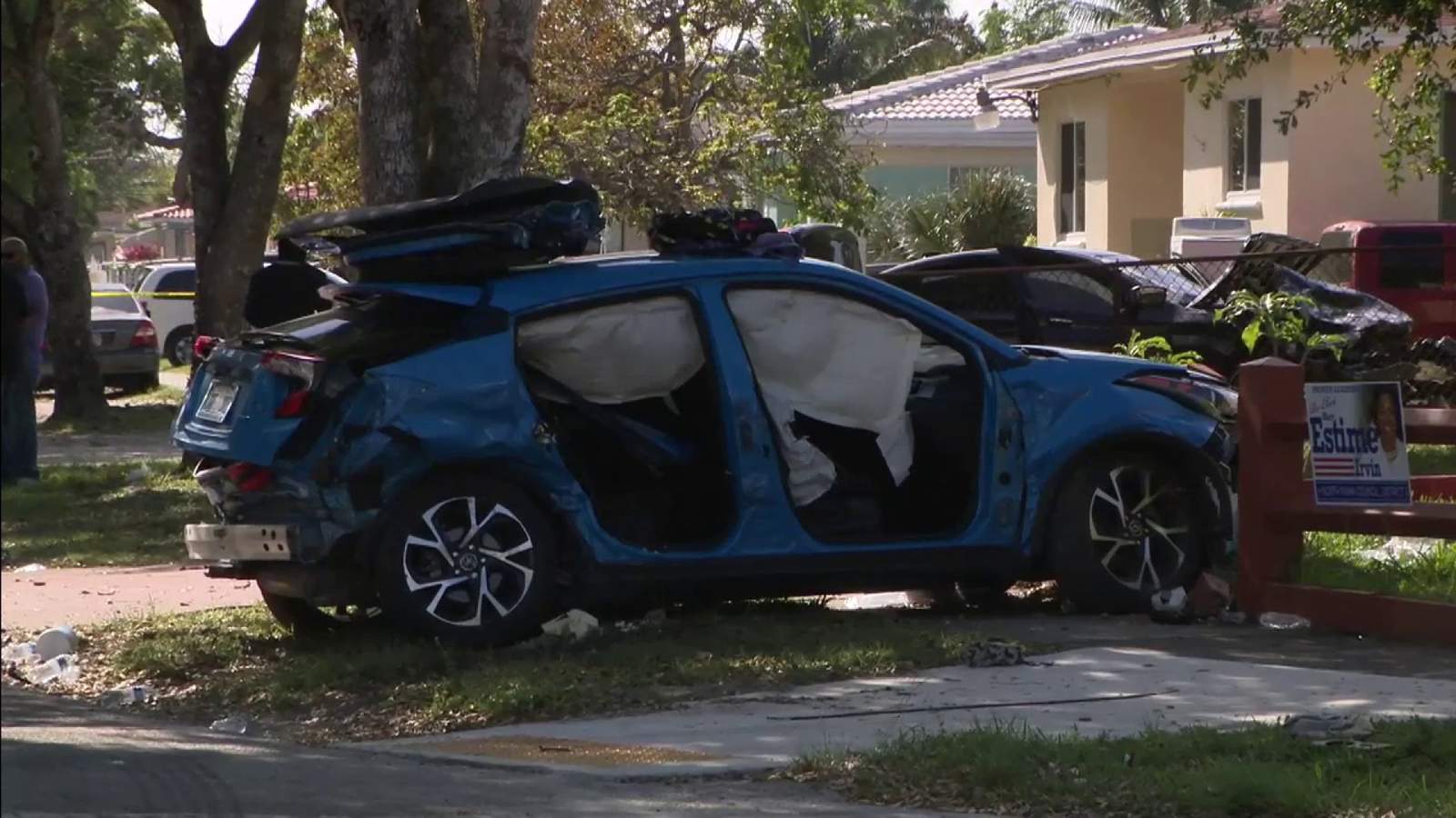 Two girls and a woman rushed to the hospital after a car accident in Miami-Dade