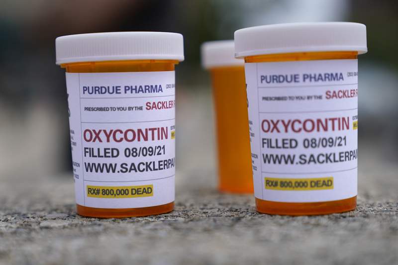Owner: Purdue hoped new Oxy would help in crisis; no apology