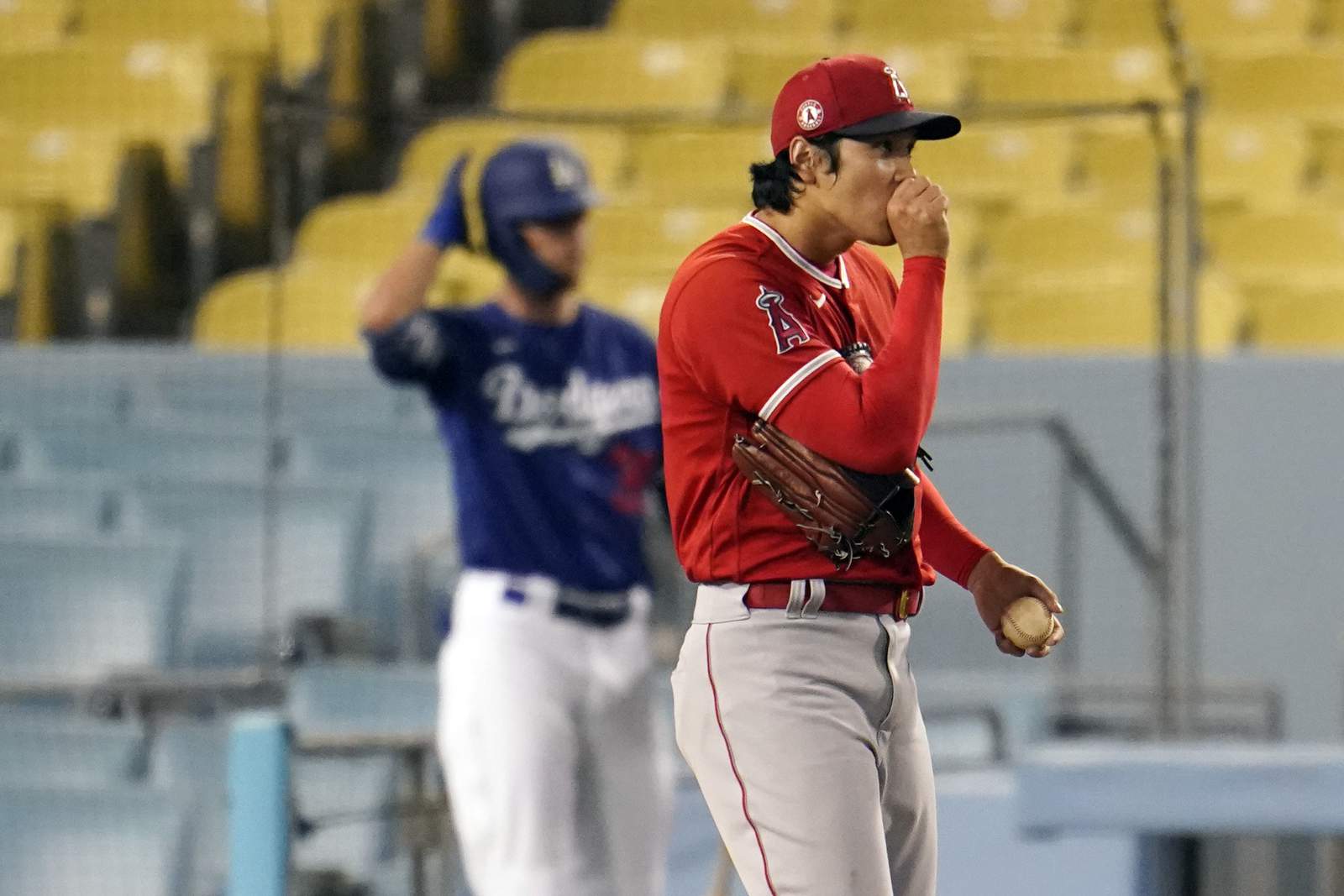 LEADING OFF: Ohtani back on the mound, Sanchez slugging