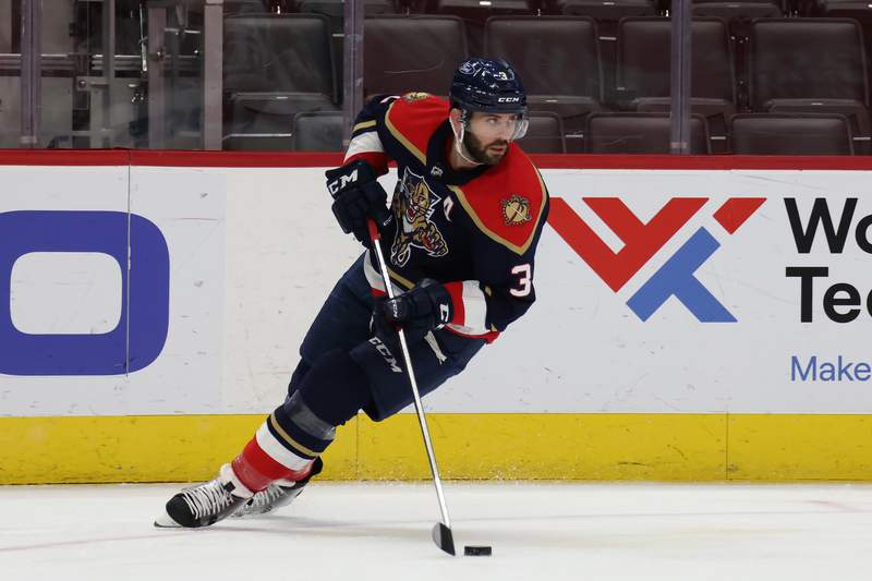 Keith Yandle’s Ironman streak endures another season, but can he reach all-time record?