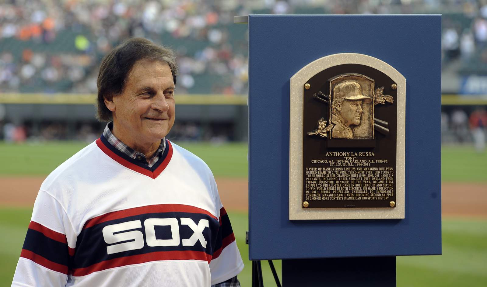 White Sox manager Tony La Russa charged with DUI