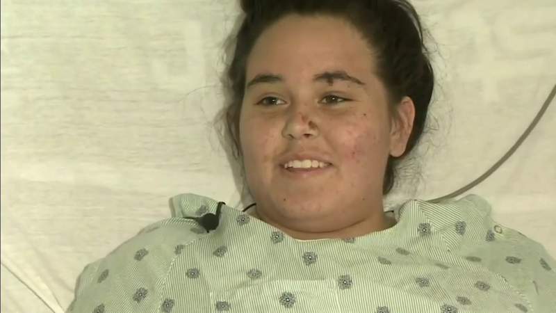 After battle with COVID-19 in medically induced coma, 15-year-old girl takes first steps at Broward hospital