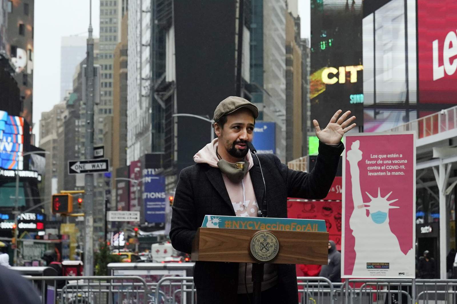 Lin-Manuel Miranda, mayor open new Times Square vaccine site