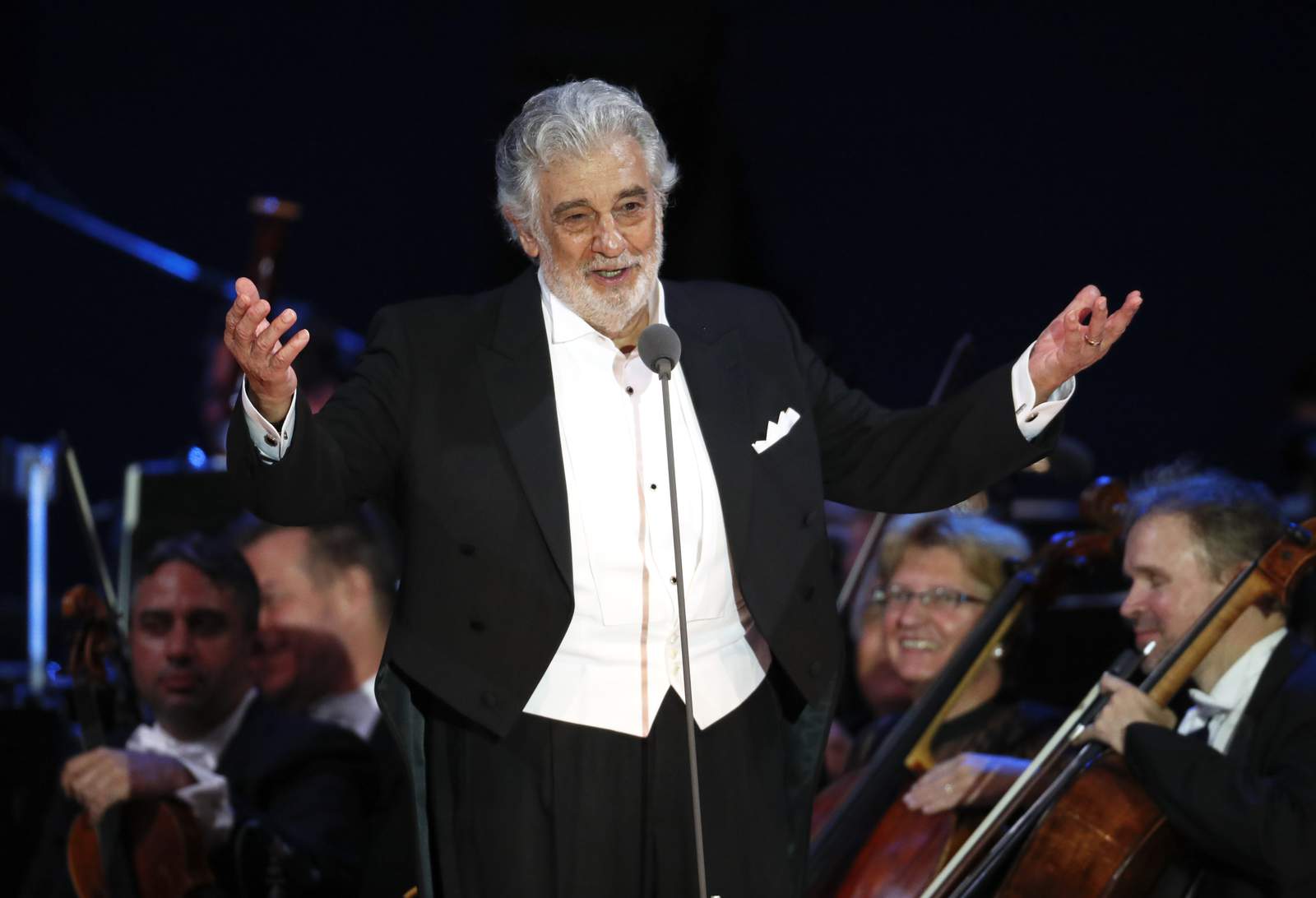 Plácido Domingo revises apology, as Spain drops more shows