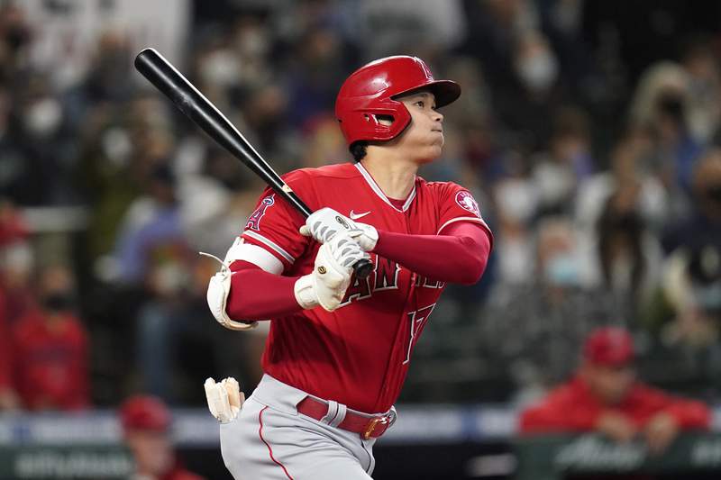 Ward homers twice, Ohtani earns win as Angels beat Twins 4-2