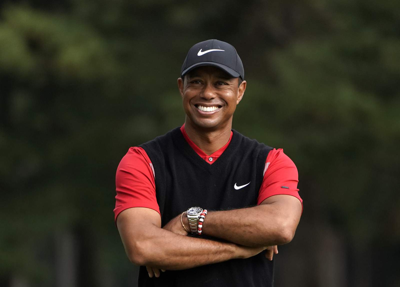 Reactions pour in as Tiger Woods is hospitalized after California crash