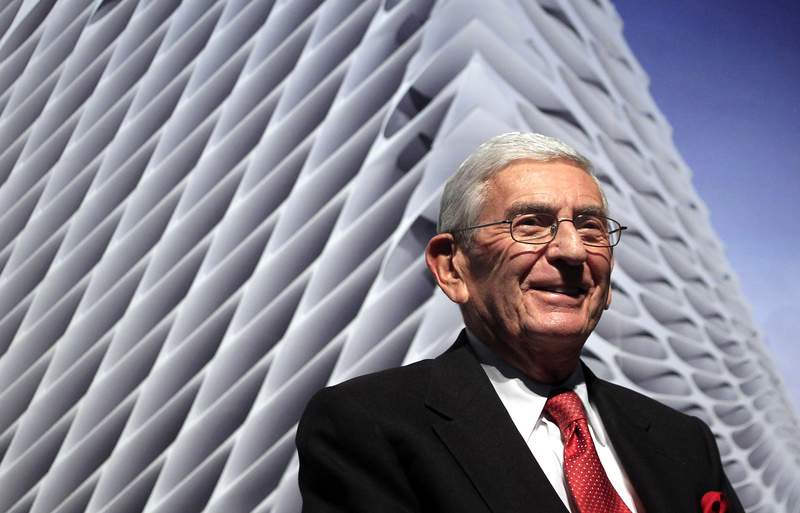 Eli Broad, billionaire entrepreneur who reshaped LA, dies