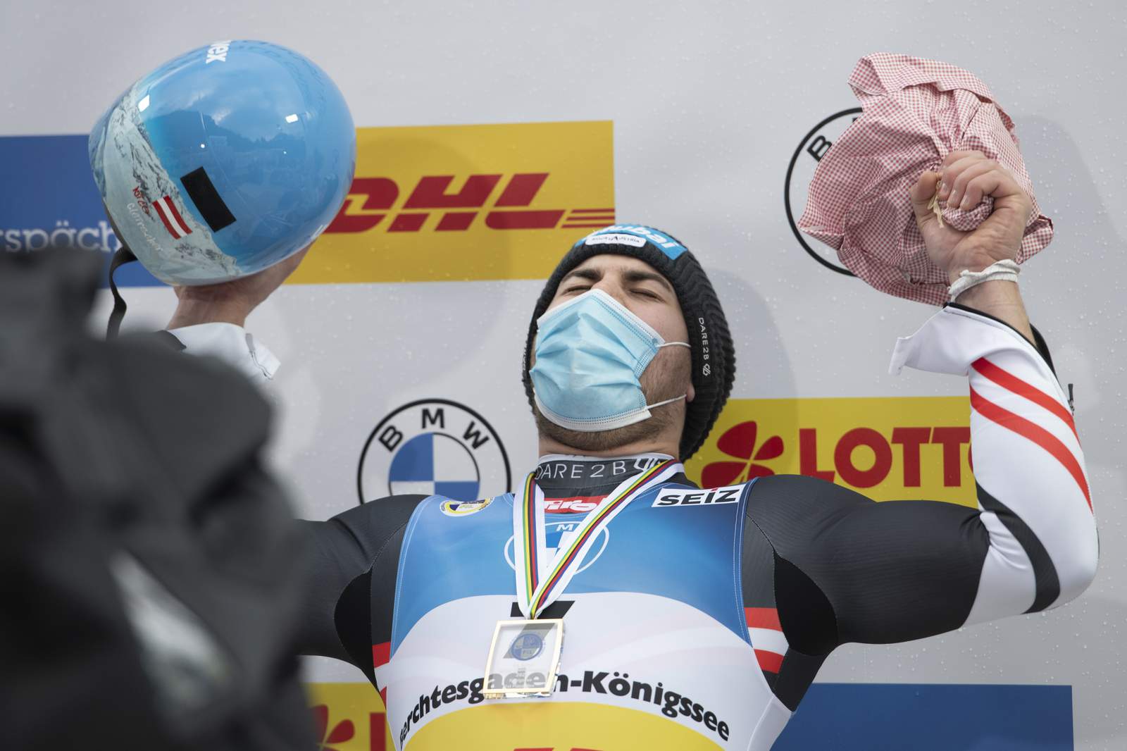 Host Germany wins 5 medals on 1st day of luge worlds