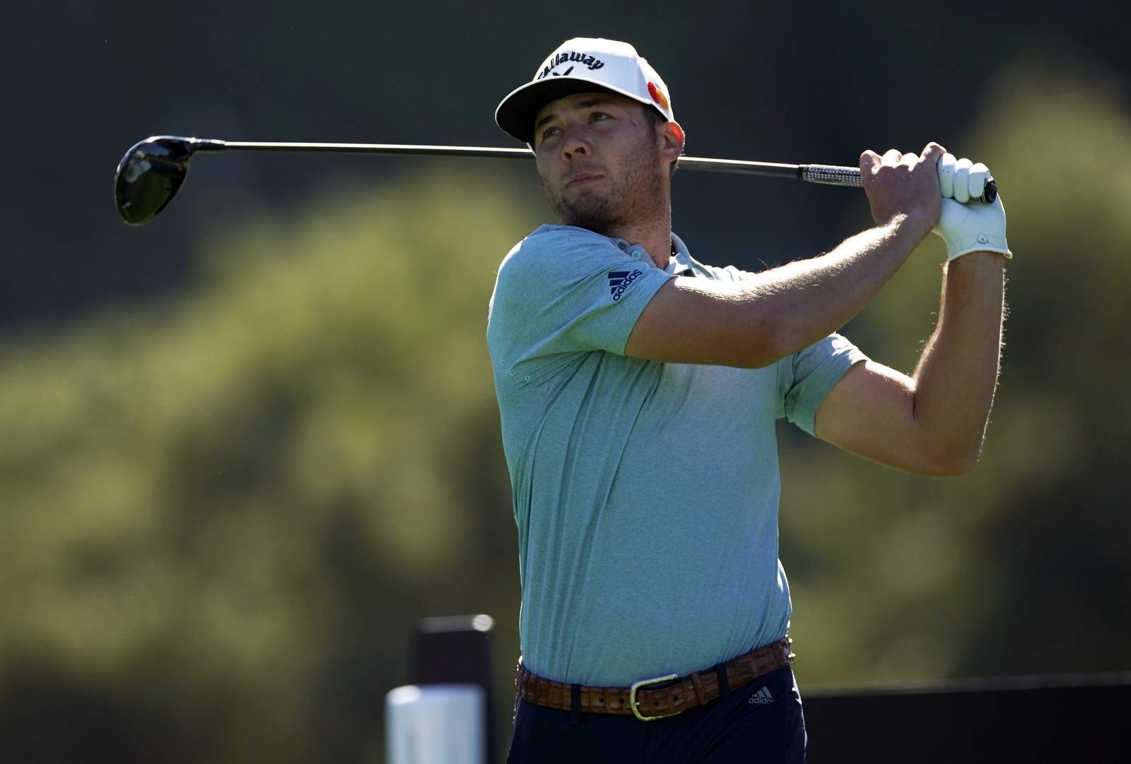 Sam Burns builds 5-shot lead at halfway point at Riviera