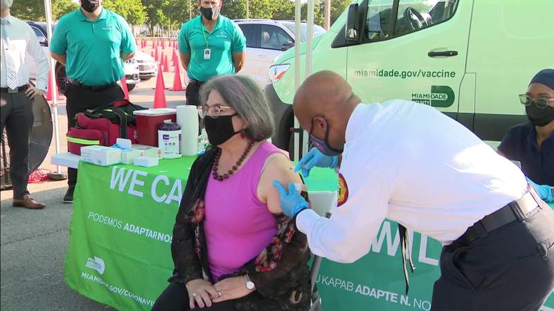 Miami-Dade mayor gets COVID-19 vaccine booster shot at Tropical Park