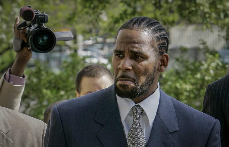 R. Kelly’s fate now in jury’s hands in sex trafficking trial