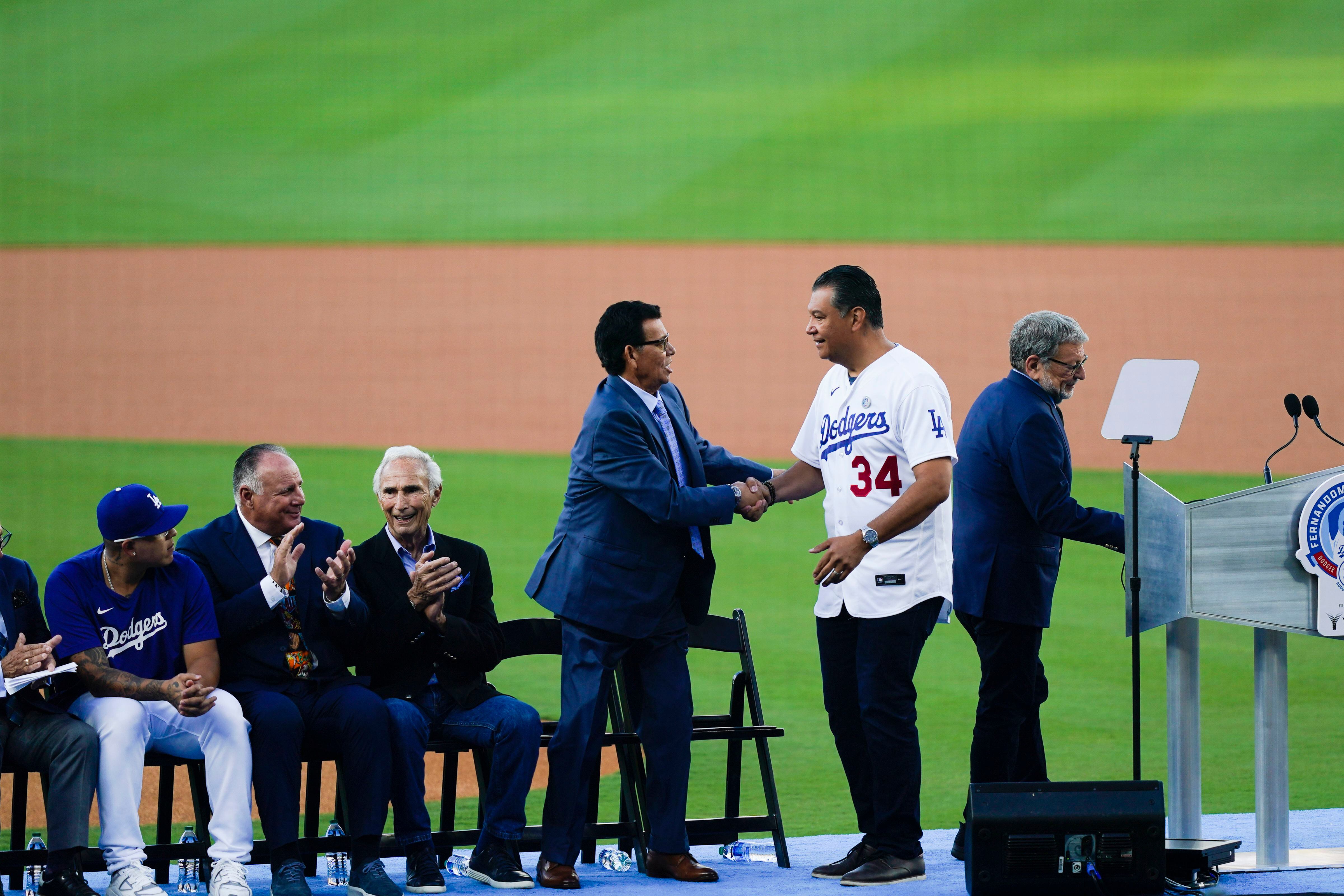 mike scioscia dodgers jersey