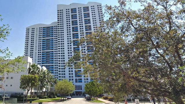 Man Falls To His Death At 35 Story Condominium In Miami Beach