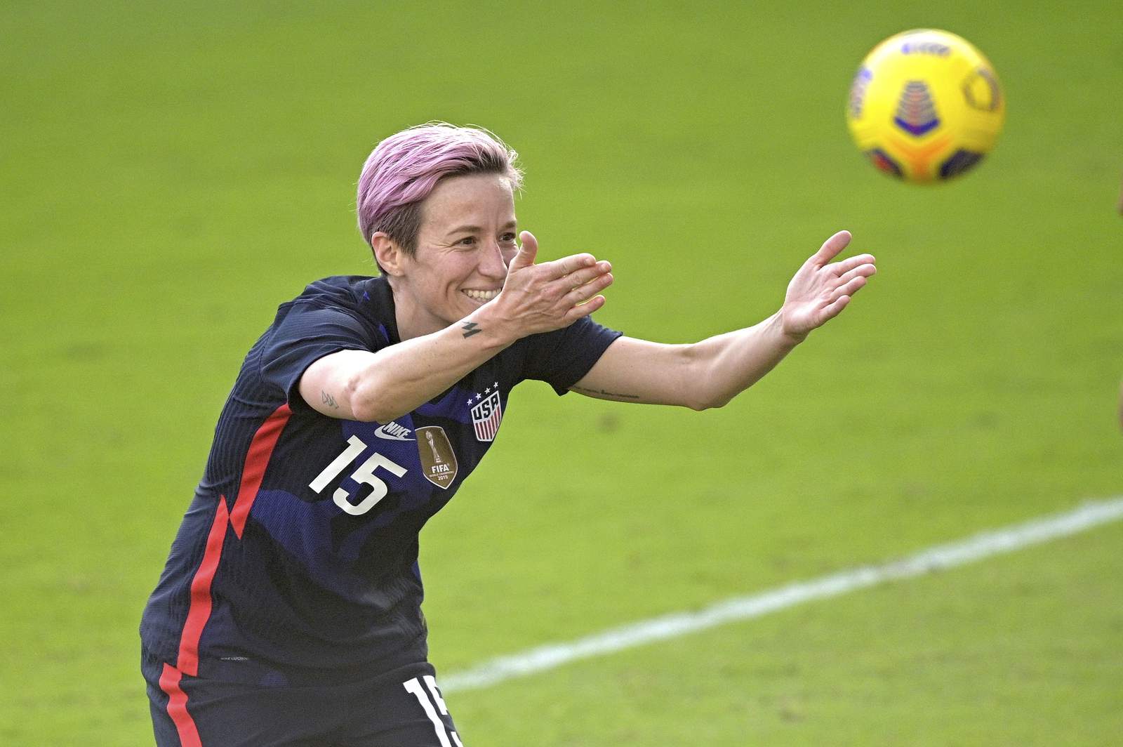 Press, Rapinoe score, US beats Brazil 2-0 in SheBelieves Cup