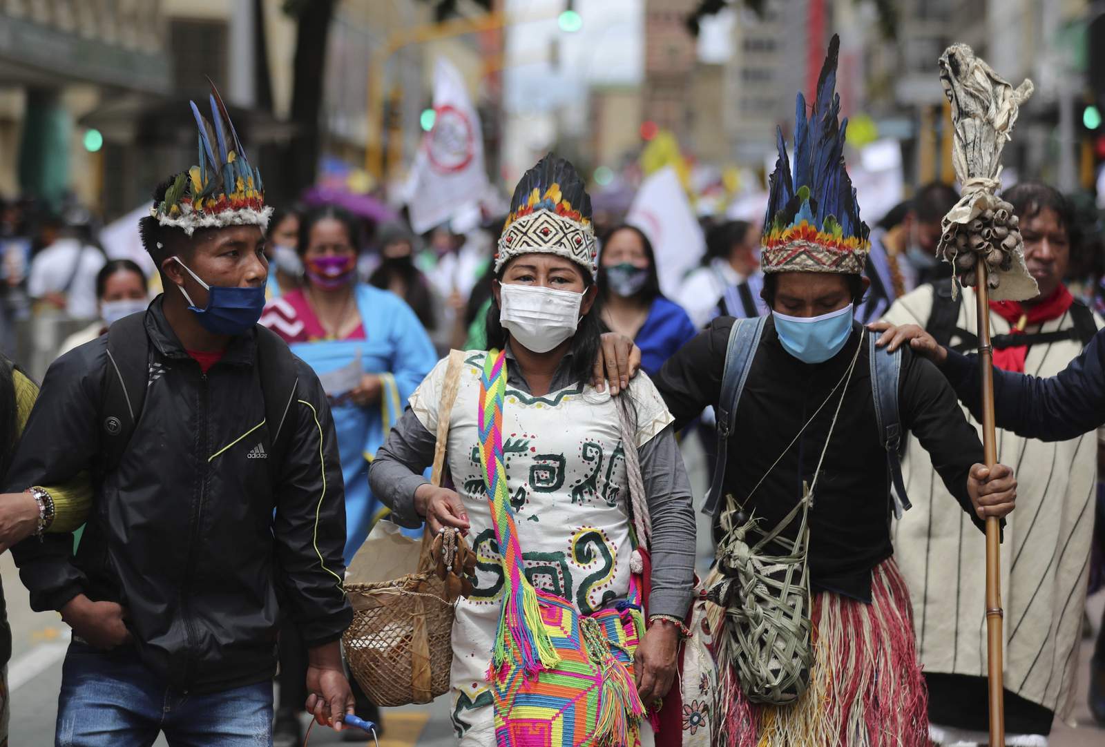 Colombia: Protestan por respuesta de gobierno a pandemia