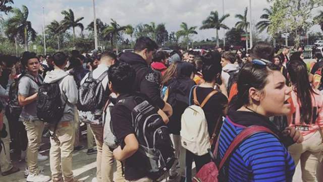 Hialeah Gardens High School Students Protest For Gun Control