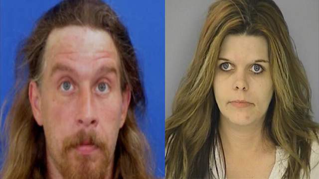 28 year old woman dating a 22 year old man