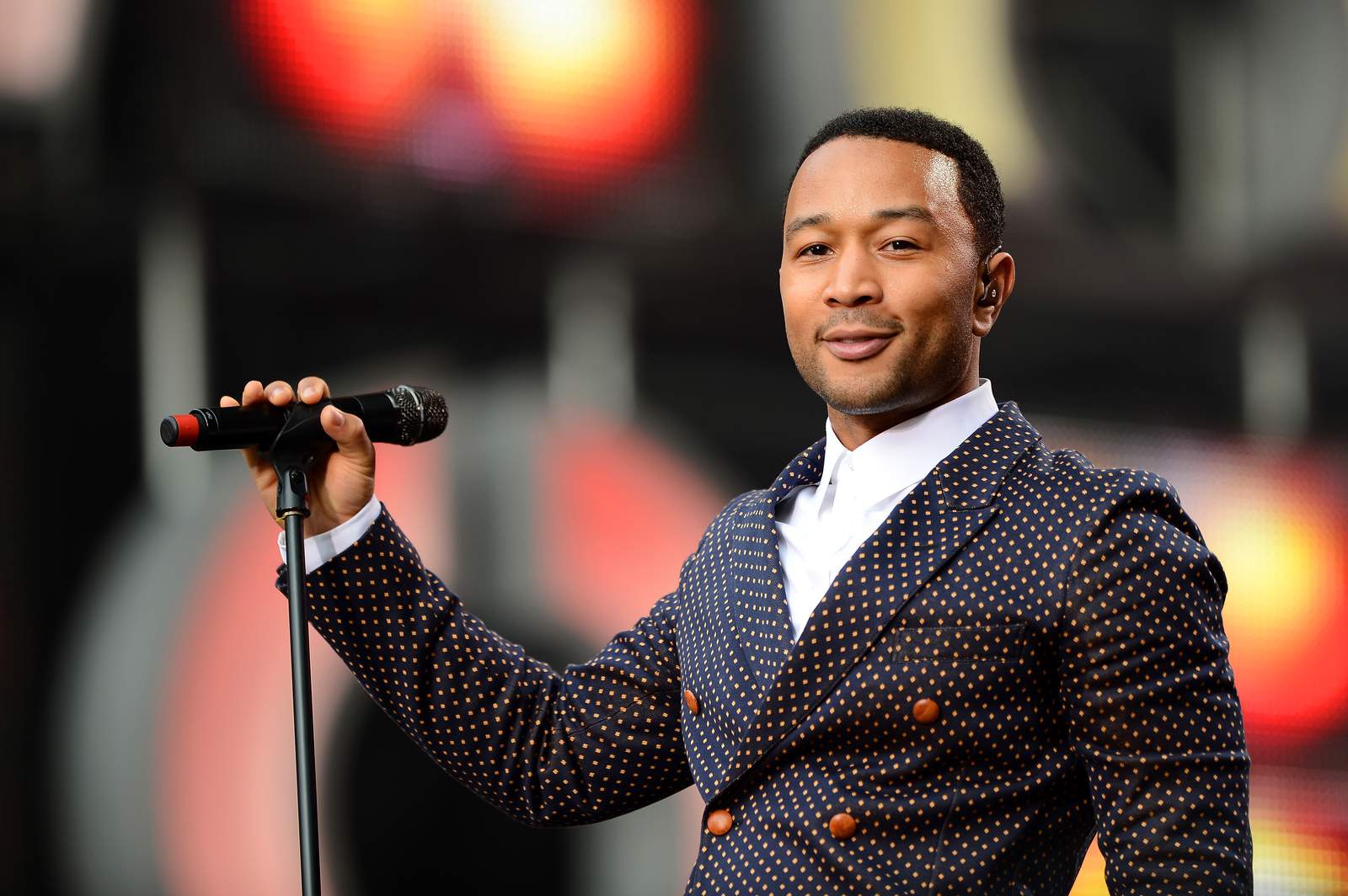 Musicians like John Legend, Neil Young performing virtual concerts for fans
