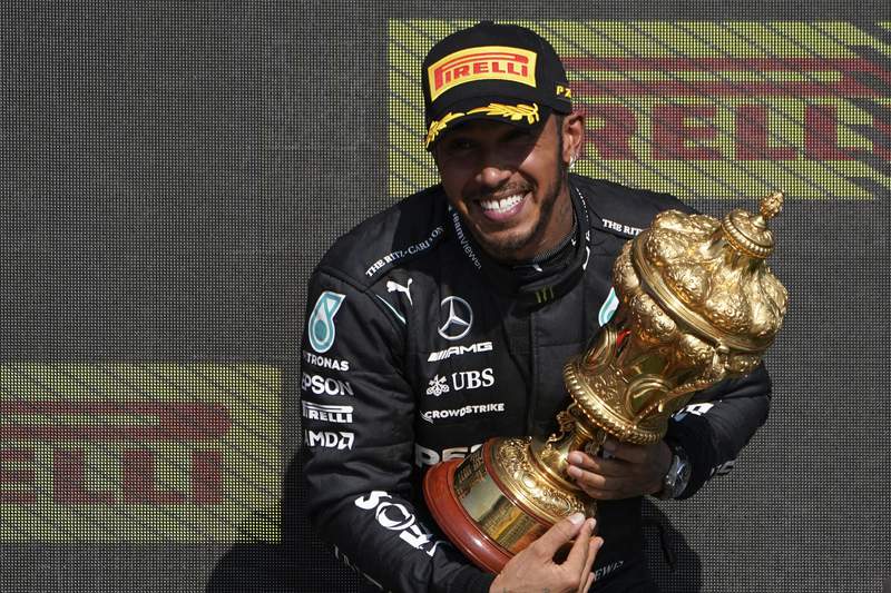 F1 condemns racist abuse of Hamilton following crash