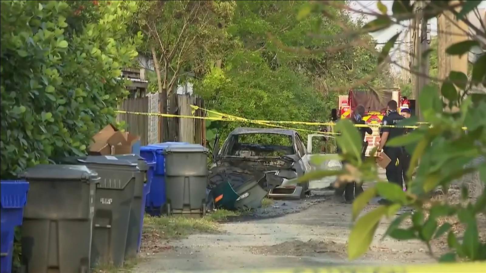 Body found inside car on fire in Hollywood alley