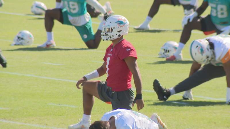 Tua Tagovailoa throws 5 INTs in practice as Dolphins QB aims to be aggressive