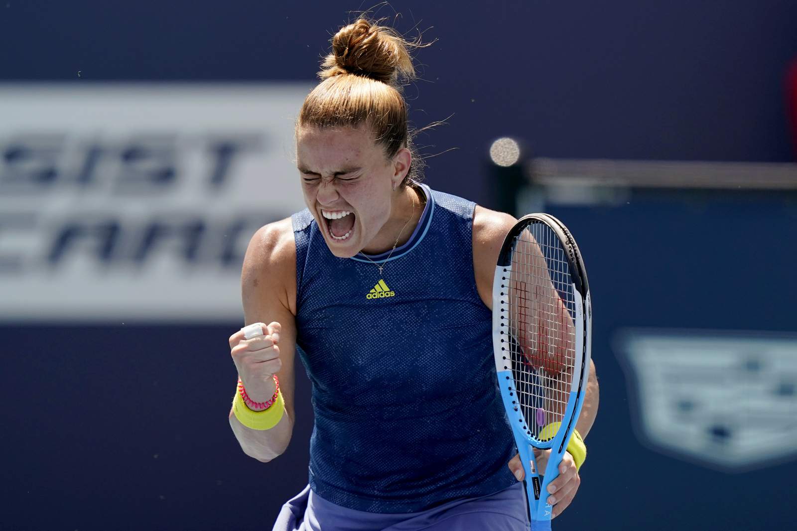 Osaka's 23-match win streak ends against Sakkari in Miami