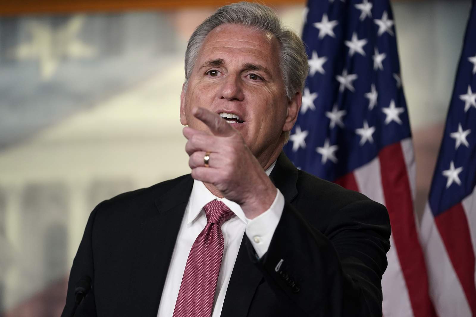 McCarthy meets with Rep. Greene; GOP faces Cheney decision