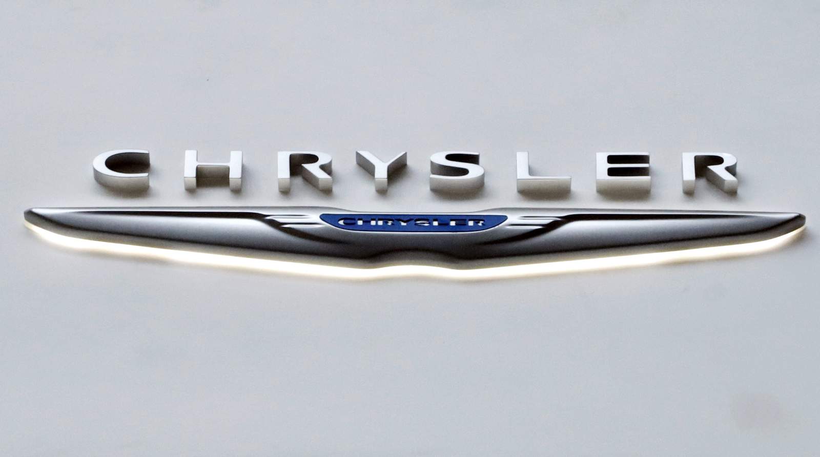 Fiat Chrysler posts record Q3 profit ahead of PSA merger