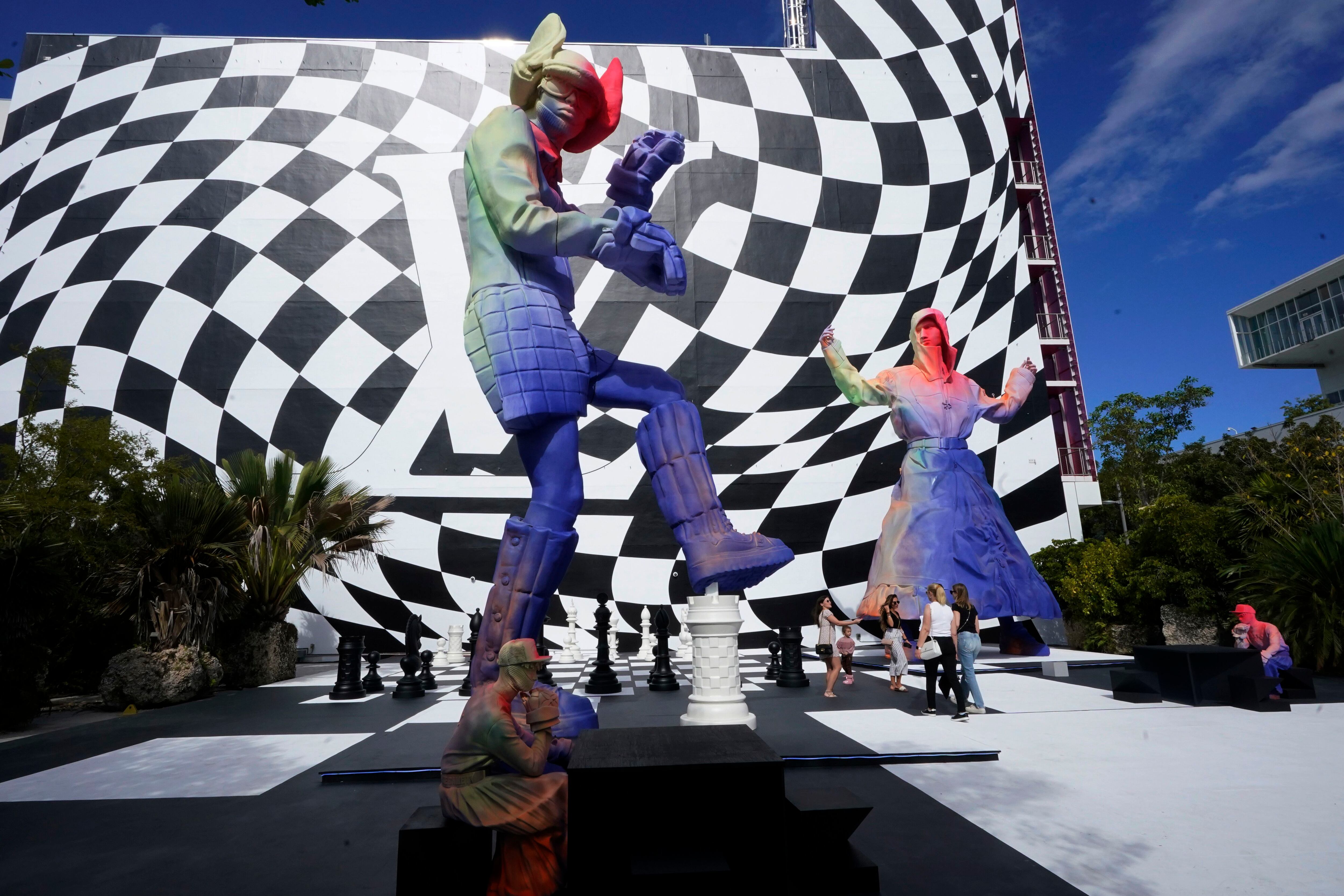 Virgil Abloh's Friends to Visit Miami in Art Installation – WWD