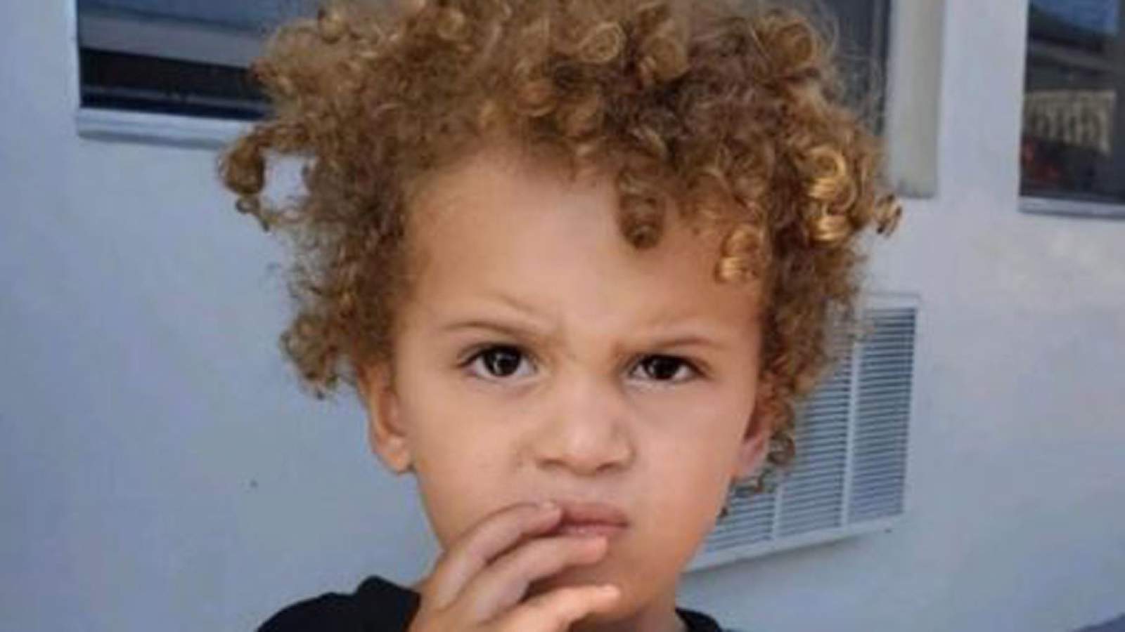 Officers ask public for help finding parents of barefoot boy found alone in Broward