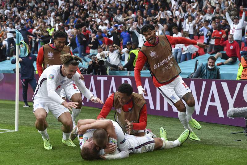 England sheds agonizing history by knocking out Germany