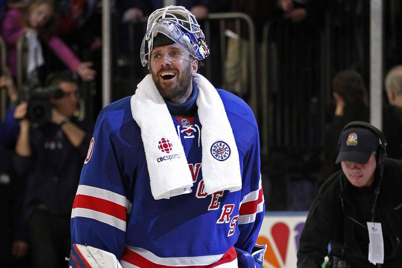 Henrik Lundqvist reveals he has a heart condition, won't be able to play  for Capitals this season