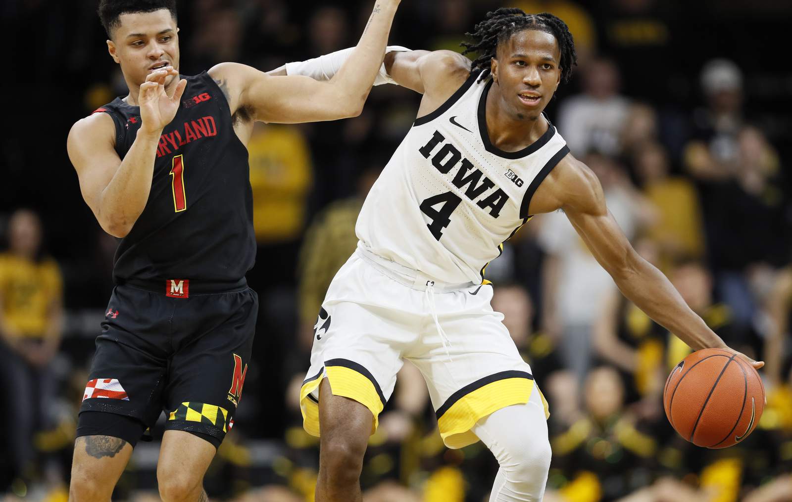 Wieskamp leads Iowa to 67-49 win over No. 12 Maryland