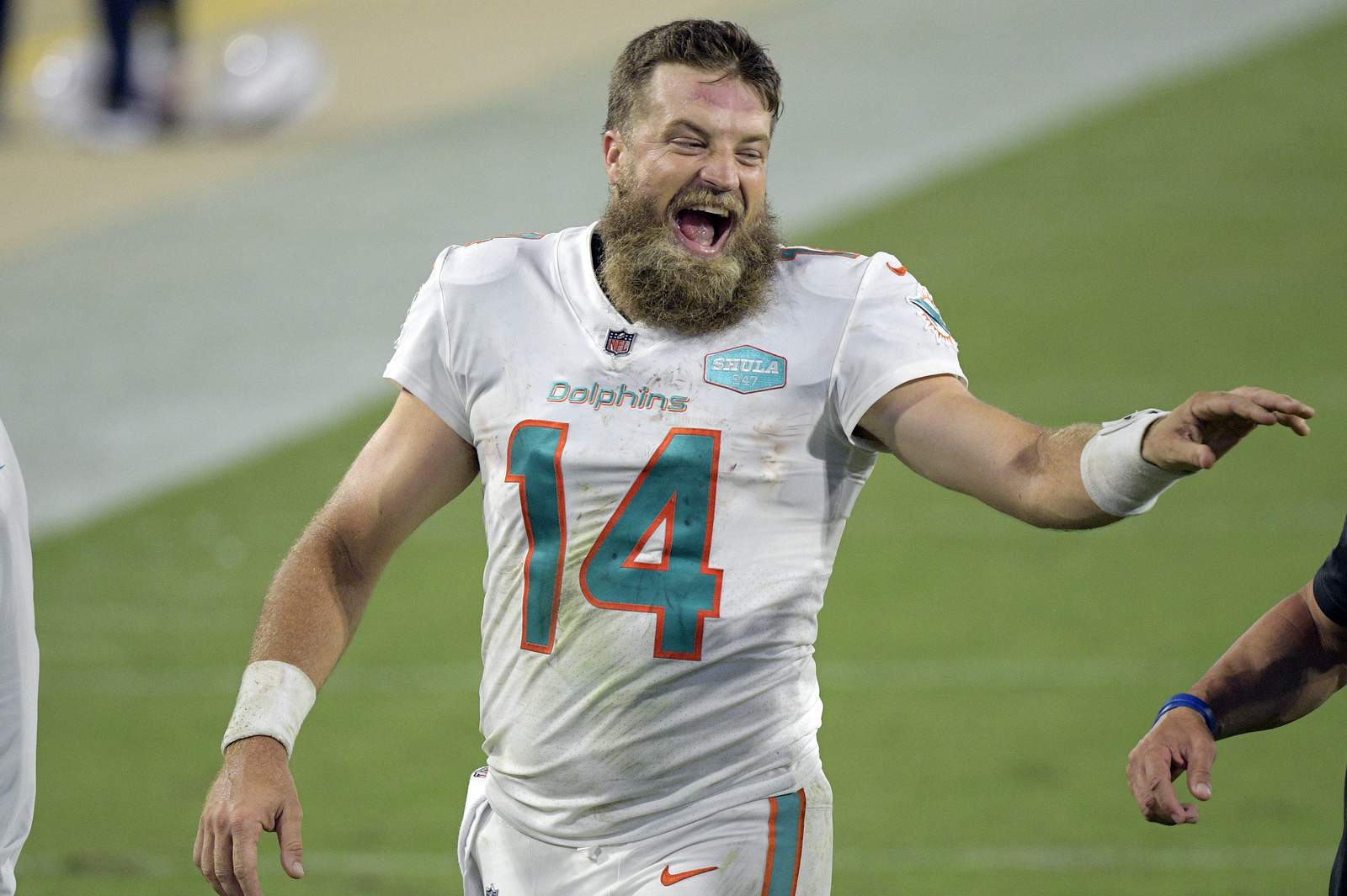 Fitzpatrick handles Jaguars again as Dolphins get first win