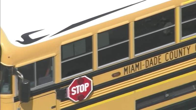 Miami-Dade to require face masks on public school buses
