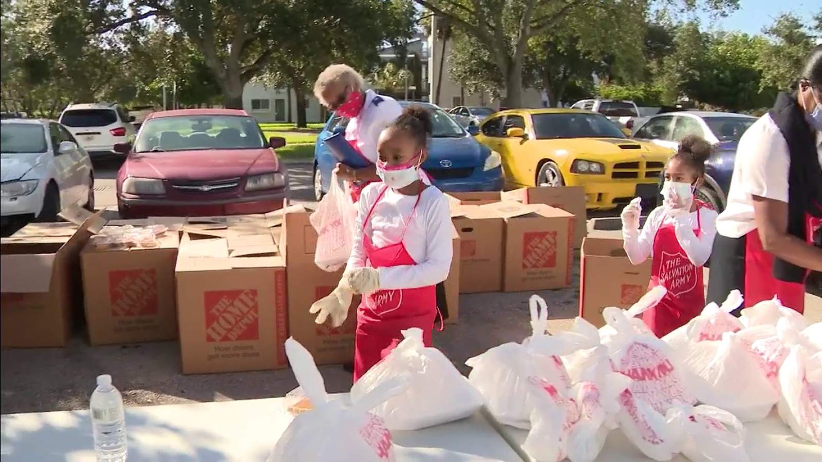 Salvation Army in Broward prepares hundreds of Thanksgiving meals to go