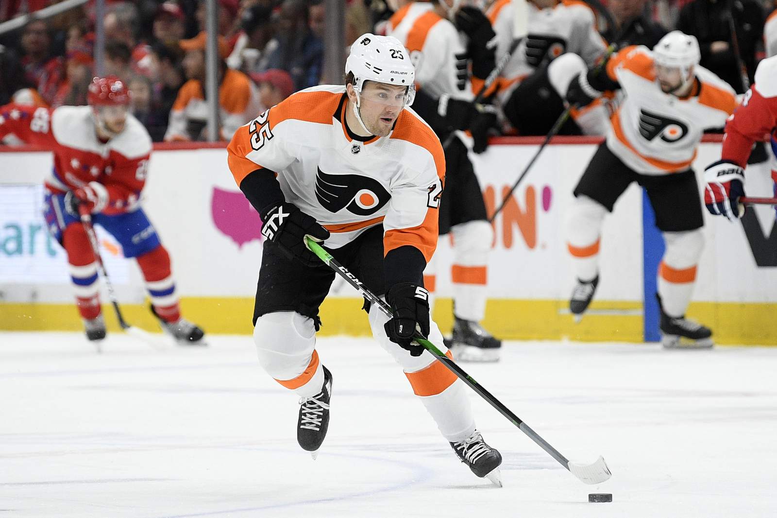 Oh, baby! Flyers' van Riemsdyk has full house with new girl