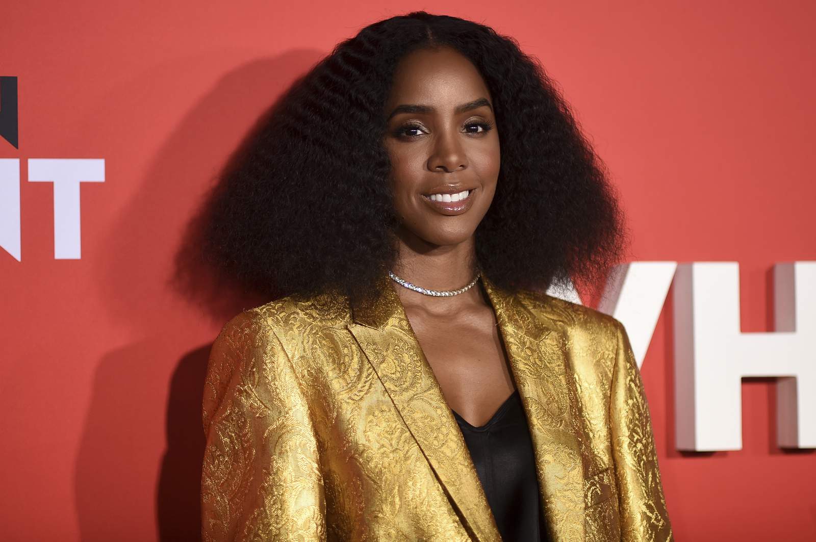 For Kelly Rowland, good things come in threes