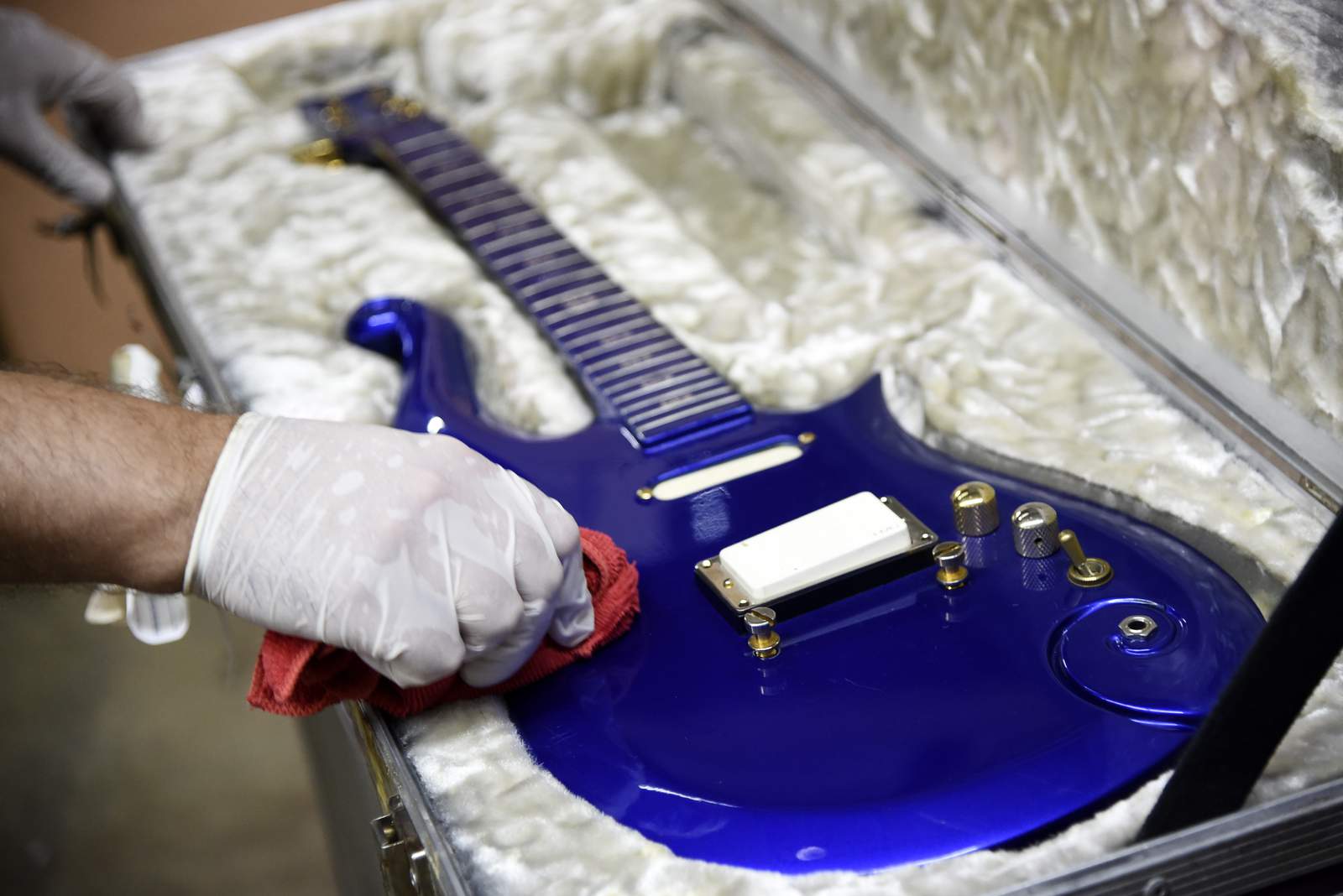 Custom guitar from Prince's 1980s prime sells for $563,500