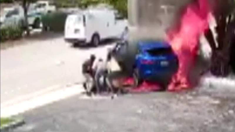 Video shows good Samaritans in action: Jaguar’s fiery crash kills 1, injures 2 in Broward